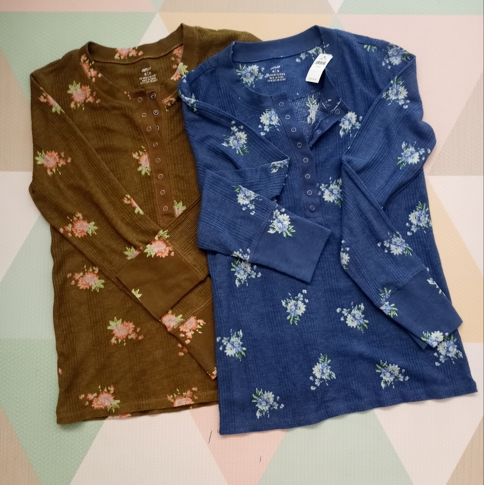 AERIE OFF LINE LONG SLEEVE TOPS SIZE M Bundle